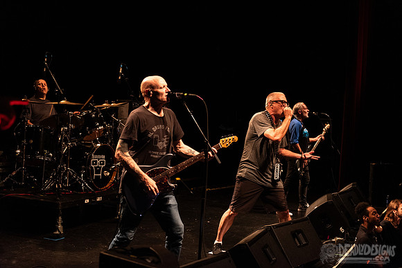 Descendents
