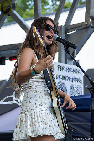 Bea Porges (by Nicole Allario)