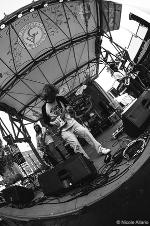 Wim Tapley & The Cannons (by Nicole Allario)