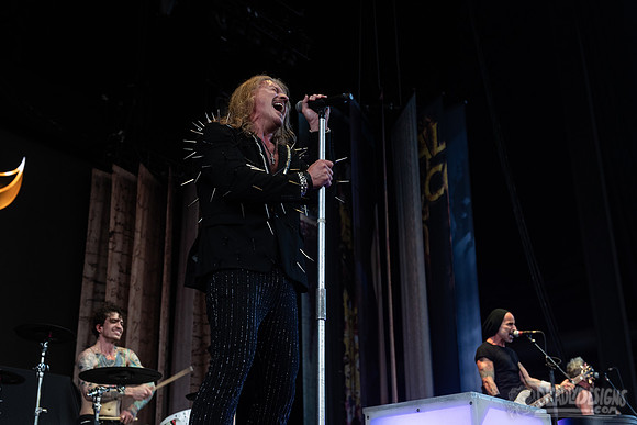 Fozzy