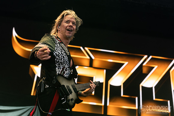 Fozzy