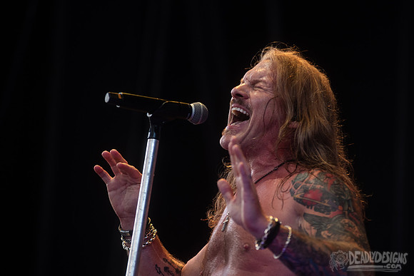 Fozzy