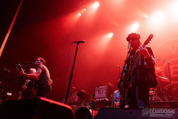 Black Lips