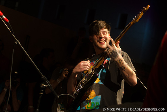 Wavves