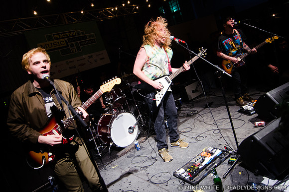 Wavves