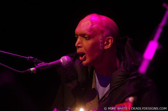 Marc Ribot's Ceramic Dog
