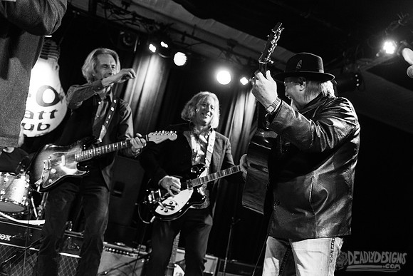 John Driskell Hopkins, Peter Buck, and Lenny Kaye