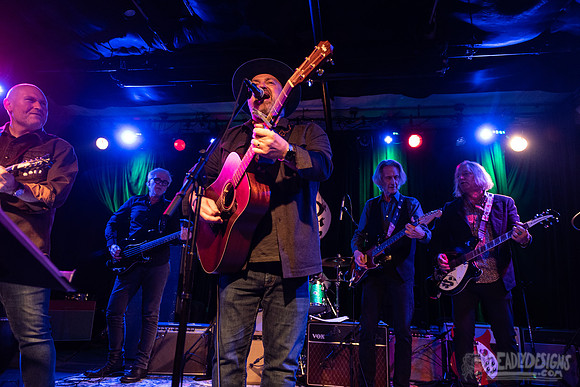 John Driskell Hopkins, Peter Buck, and Lenny Kaye