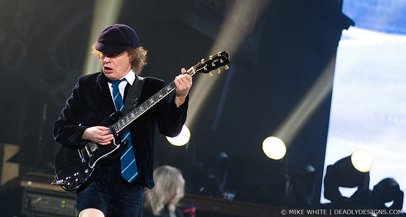 AC/DC