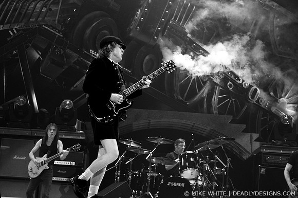 AC/DC
