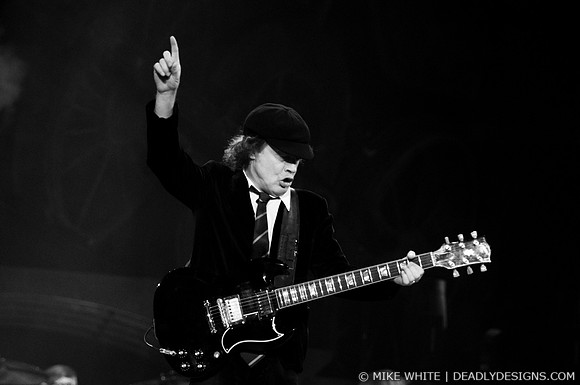AC/DC