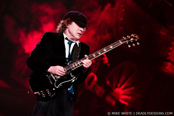 AC/DC
