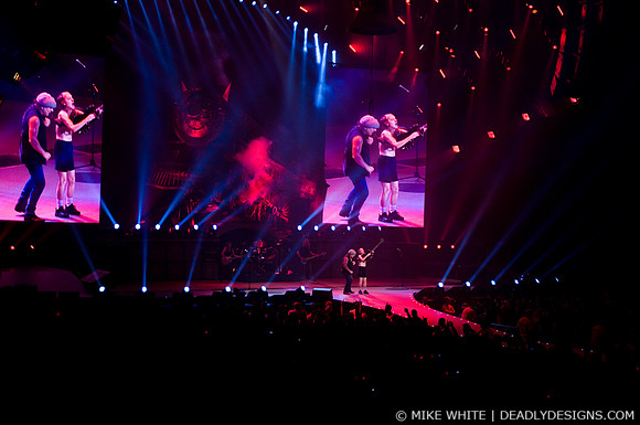 AC/DC