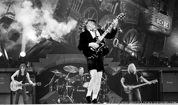 AC/DC