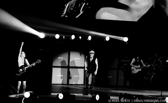 AC/DC