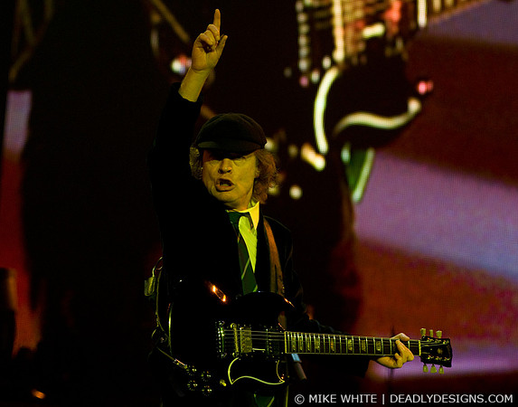 AC/DC