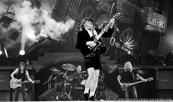 AC/DC