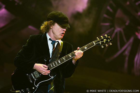 AC/DC