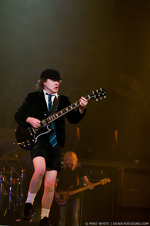 AC/DC