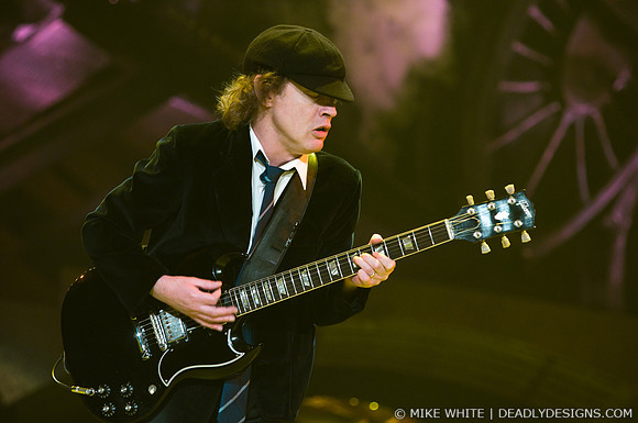 AC/DC