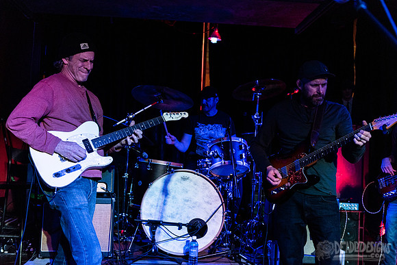 Ampliflyer