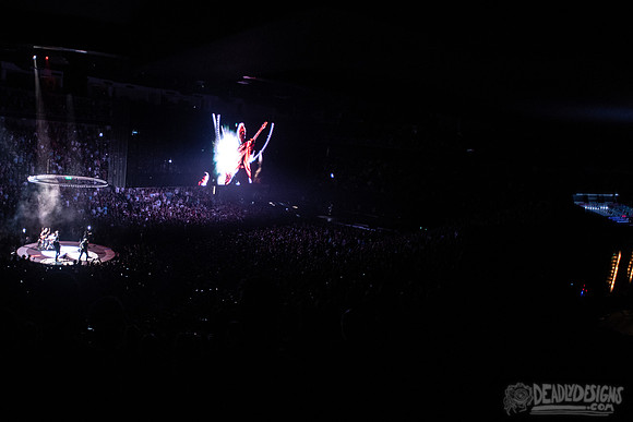 U2
