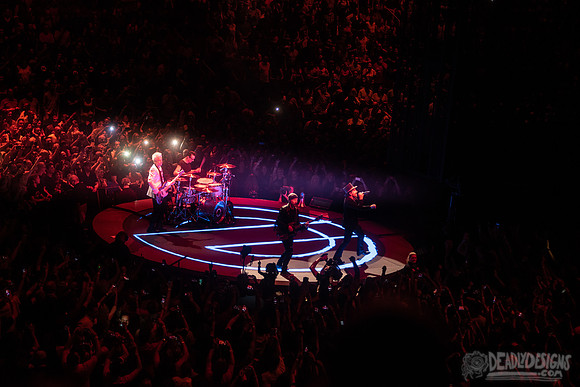 U2