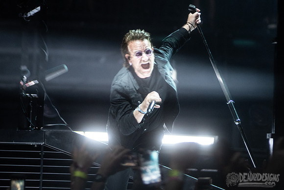 U2
