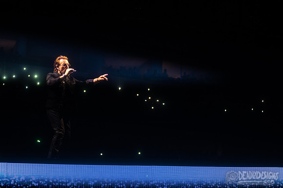 U2
