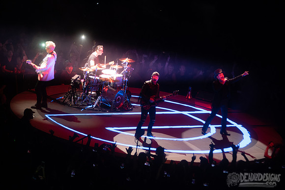 U2