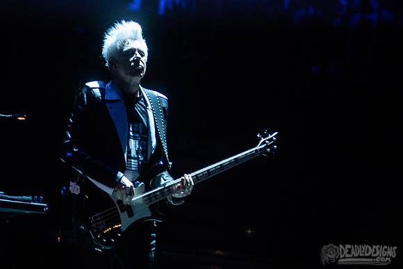 U2