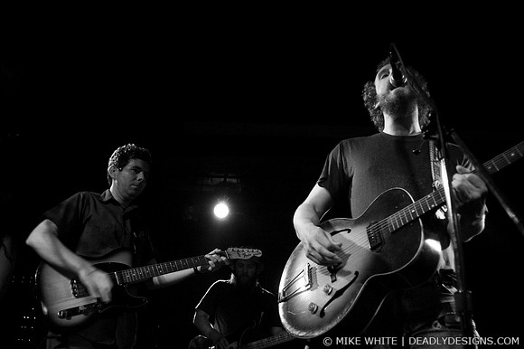 Phosphorescent