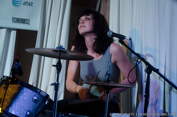The Coathangers