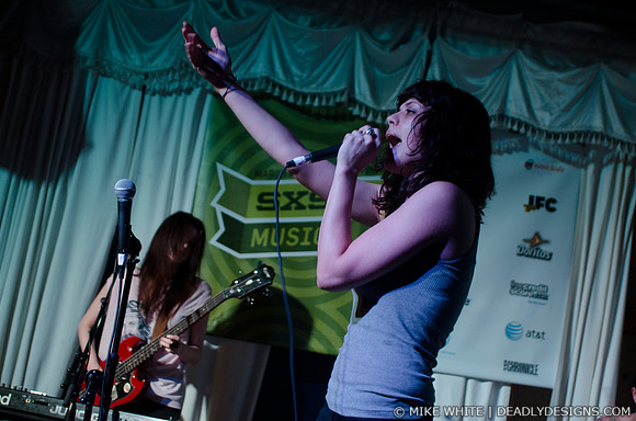 The Coathangers
