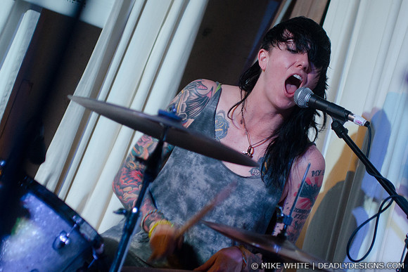 The Coathangers