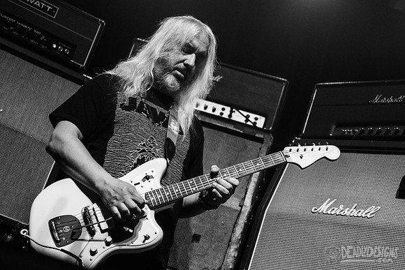Dinosaur Jr.