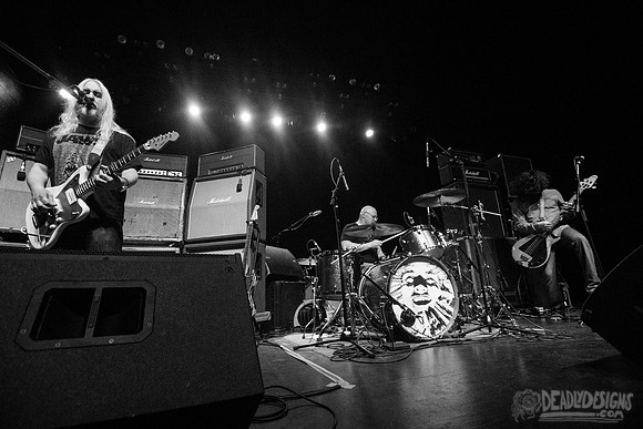 Dinosaur Jr.