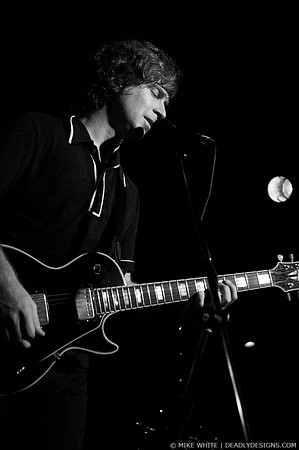 Nada Surf