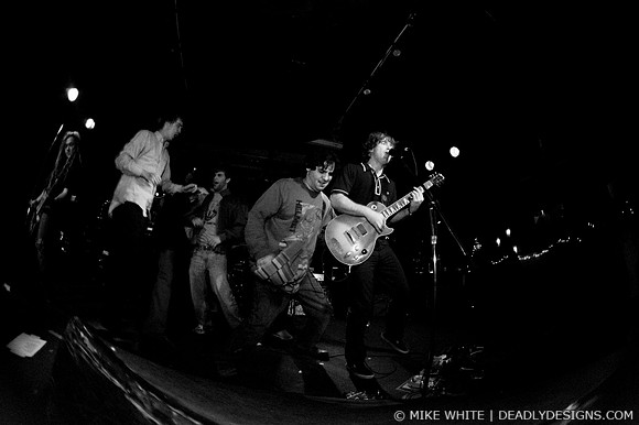 Nada Surf