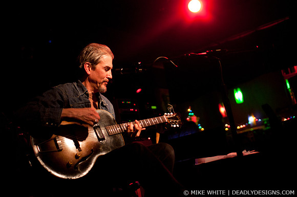 Howe Gelb