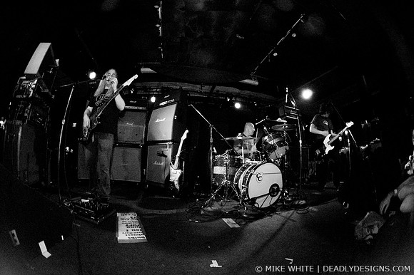 Dinosaur Jr.
