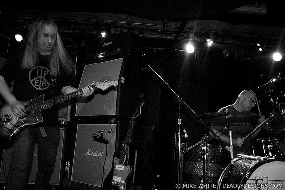 Dinosaur Jr.