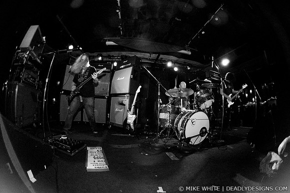 Dinosaur Jr.