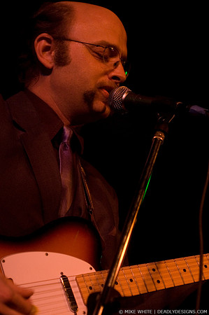 Still Small Voice and the Joyful Noise ( as Elvis Costello & the Attractions)