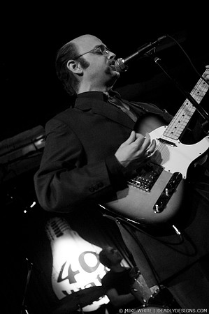 Still Small Voice and the Joyful Noise ( as Elvis Costello & the Attractions)