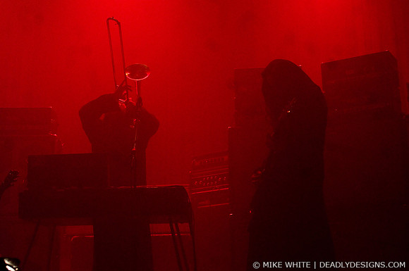 Sunn O)))
