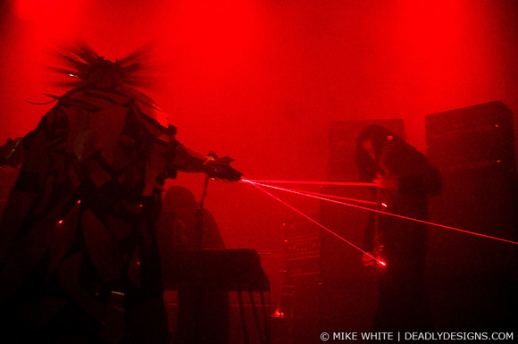 Sunn O)))
