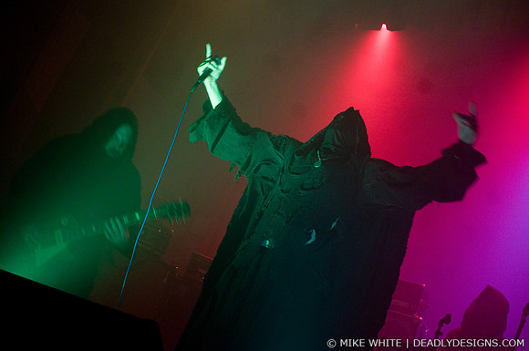 Sunn O)))