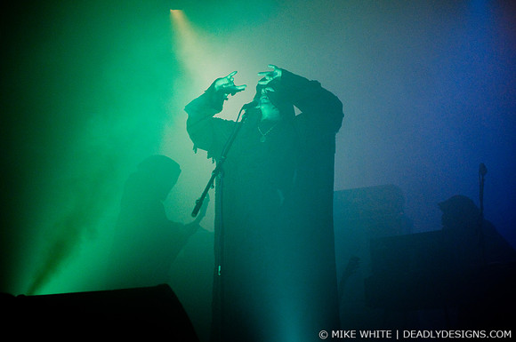 Sunn O)))