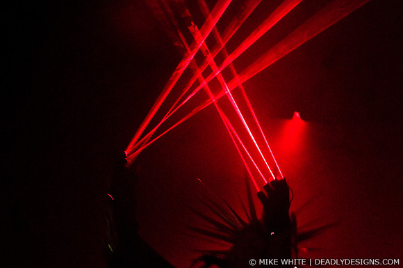 Sunn O)))